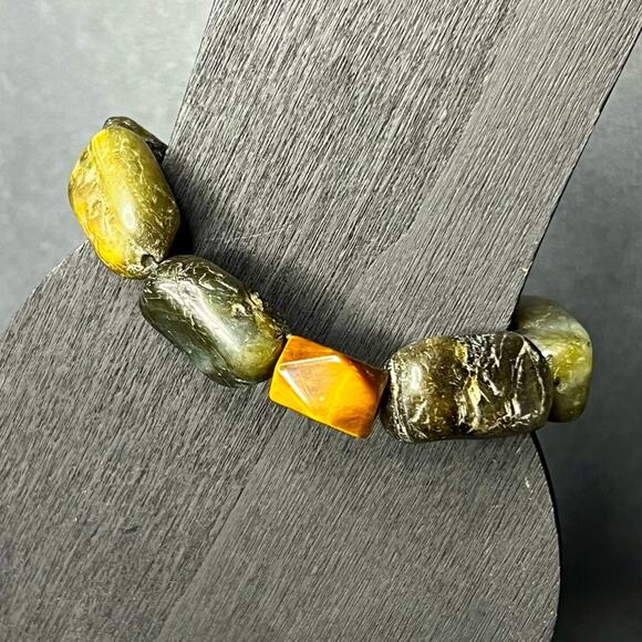 Chunky Labradorite Stone Stretch Bracelet Tumbled Gemstone - Picture 1 of 4